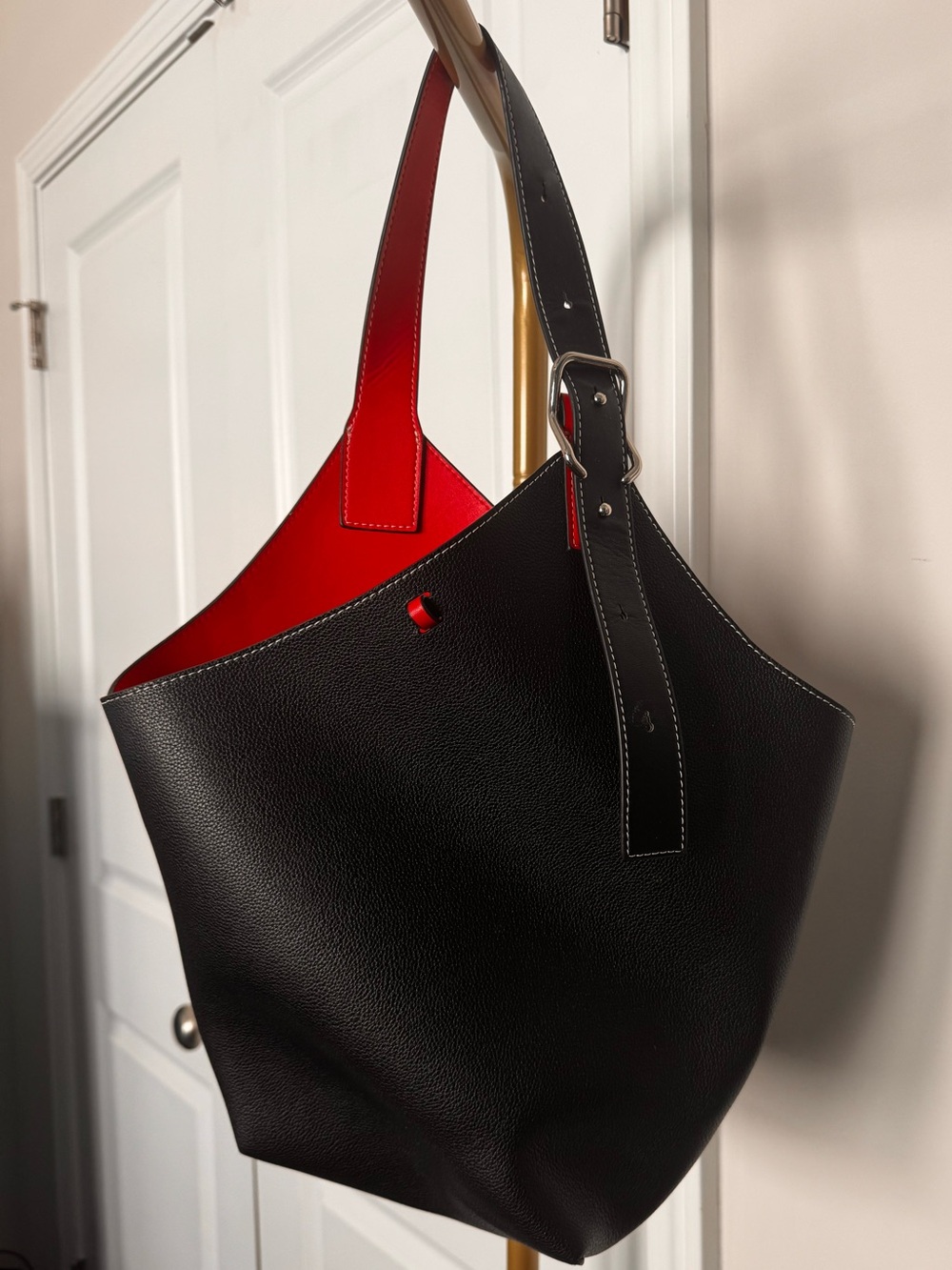 Black and Red Tote Bag - Women